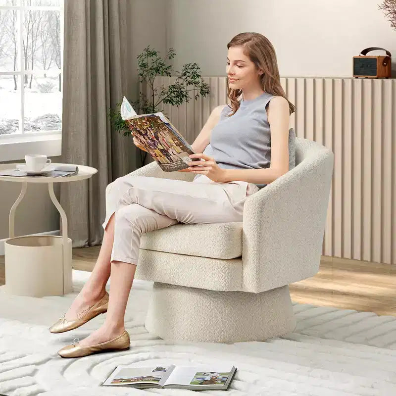 Poltrona girevole a 360° con rivestimento in ciniglia